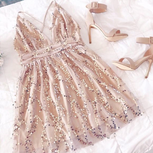 Metallic Sequin Mini Cocktail Cocktail Dress - Picture 8 of 8